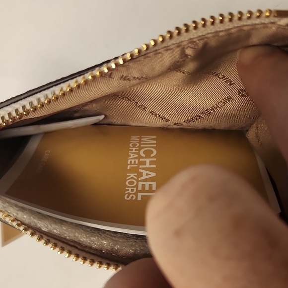 Michael Kors Credit Card Keychain Jet Set Coin Pouch NEW Vanella - Picture 8 of 10